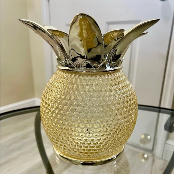 Bath & Body Works Pineapple Candle Holder - Picture 5 of 5